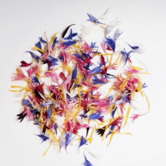 بتلات عنبر ميكس مجففة